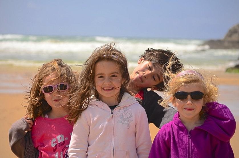 enfant en classe de mer