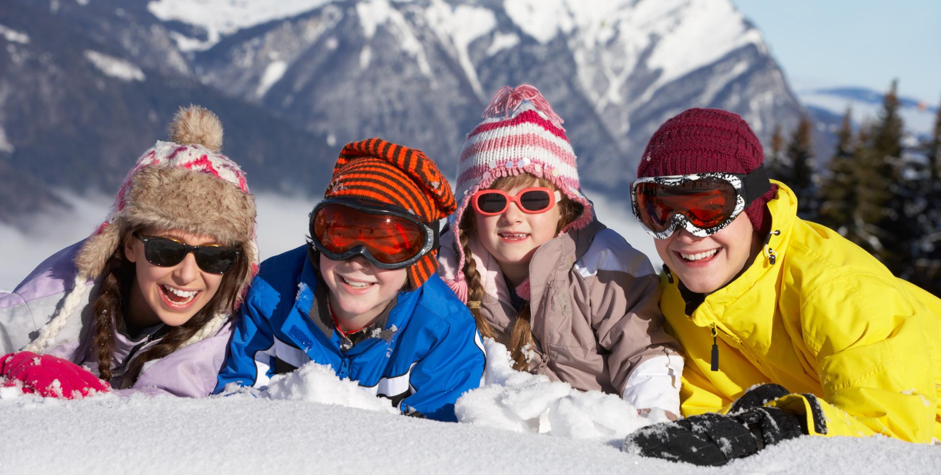 enfants à la neige