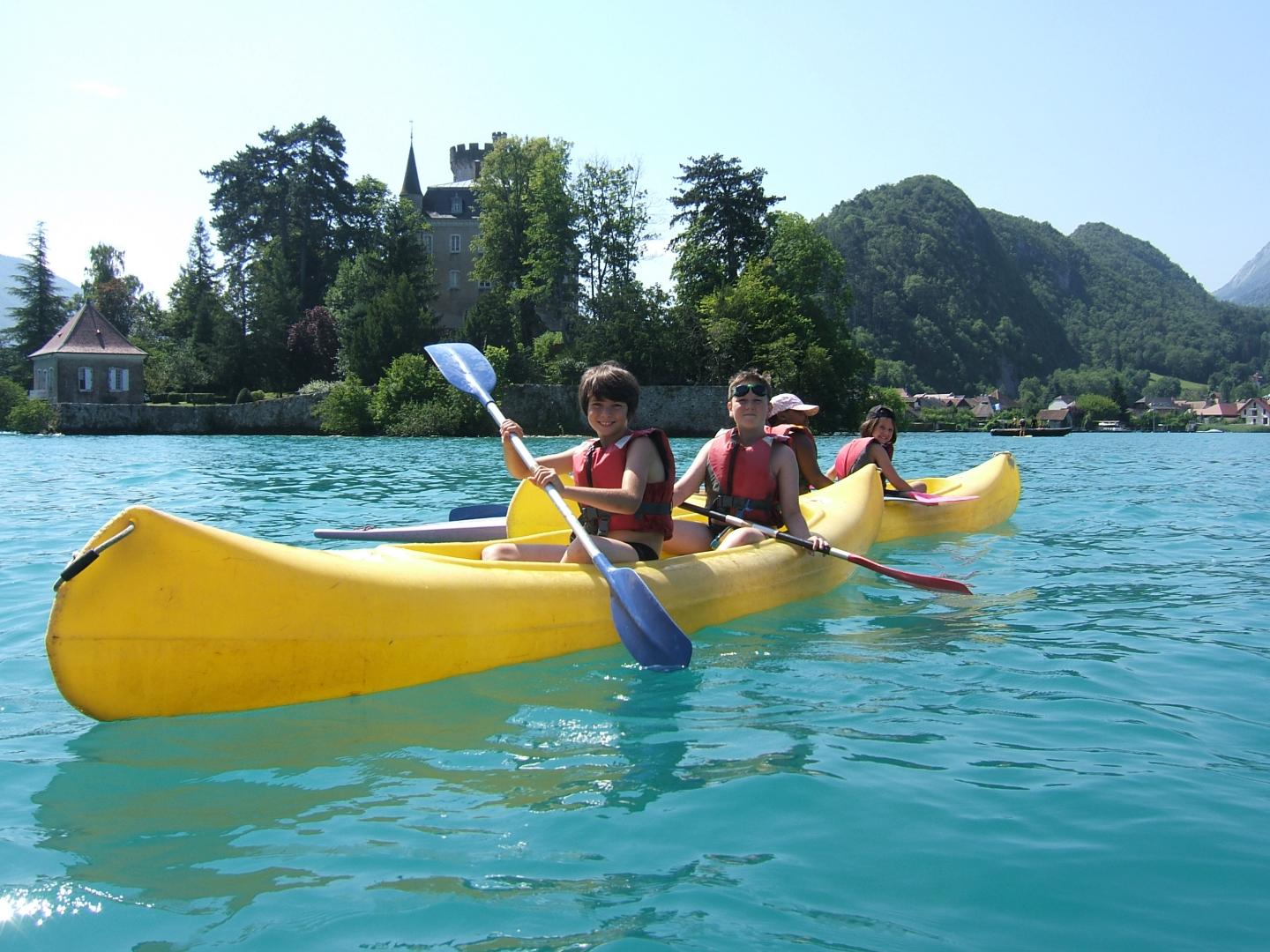 Kayak sur le lac d'Annecy