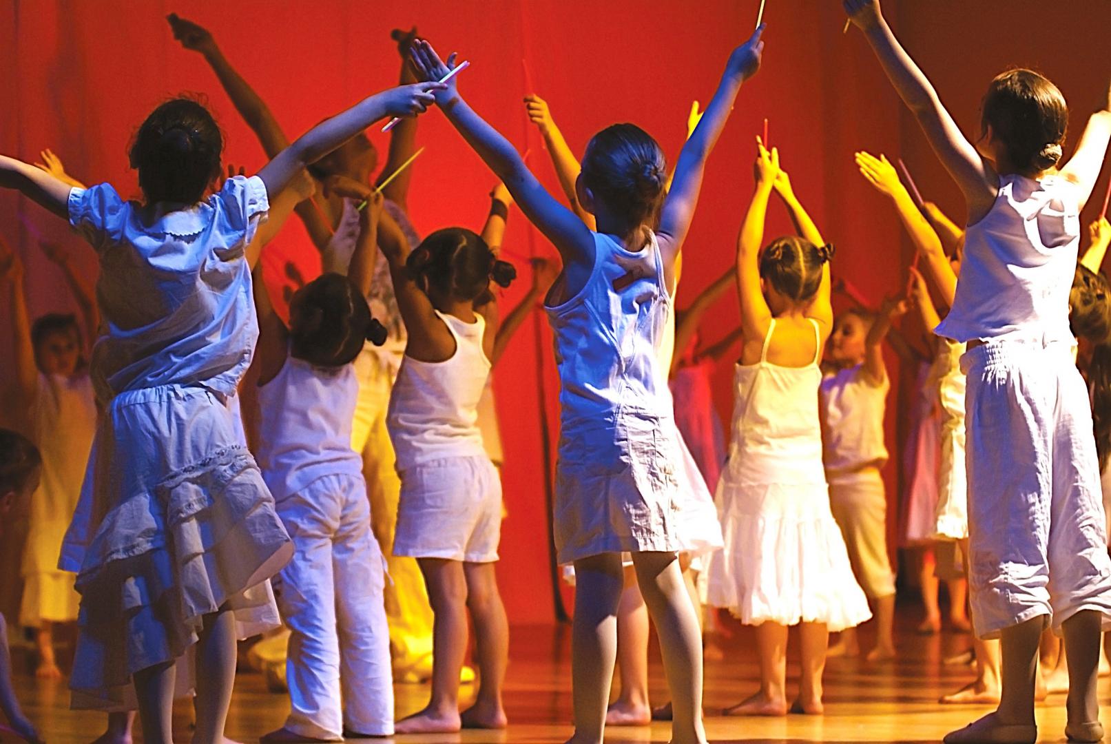 Cours de danse groupe scolaire