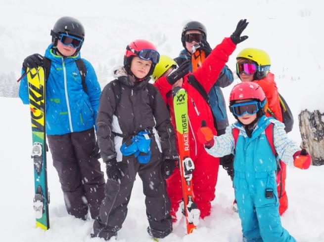 Colonie de vacances cours de ski pour enfant de 6 - 10 ans